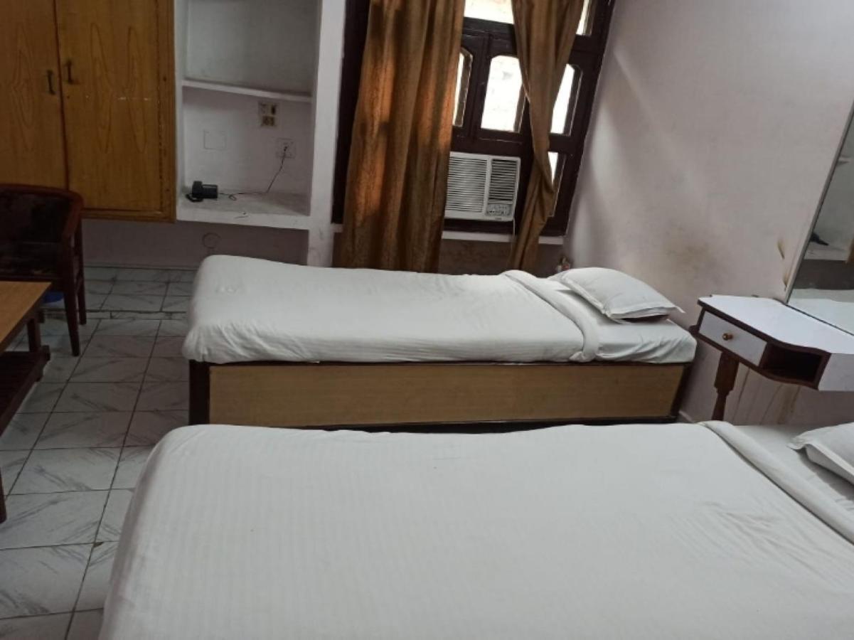 Oyo 80830 Hotel Buddha International Бодх Гая Екстериор снимка